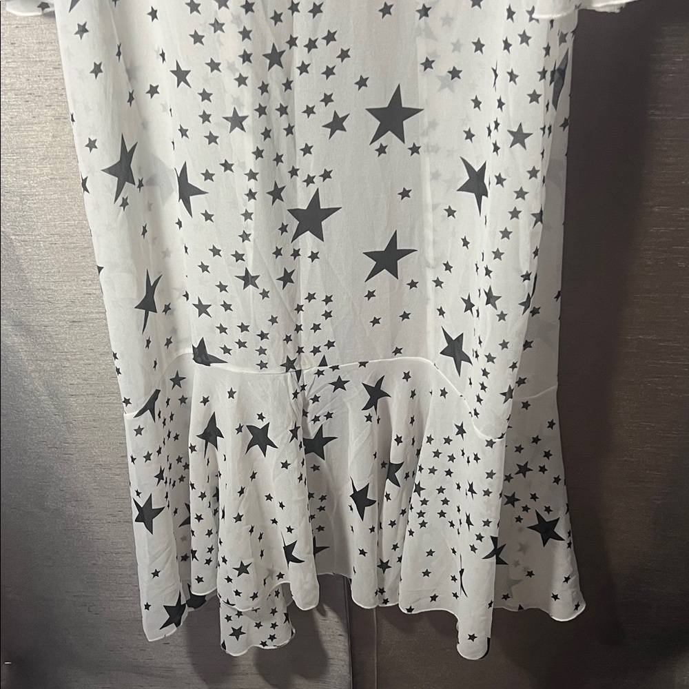 White Star Patterned Long Kimono 53”length, bell sleeves  ruffled - Picture 6 of 6